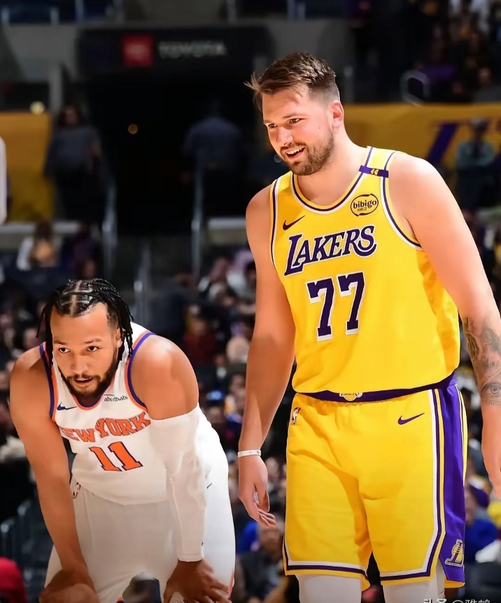 包含纽约尼克斯训练开放日,加时末段刷新队史纪录引欢呼,德甲在即,球队文化再被提及的词条 包含纽约尼克斯训练开放日,加时末段刷新队史纪录引欢呼,德甲在即,球队文化再被提及的词条